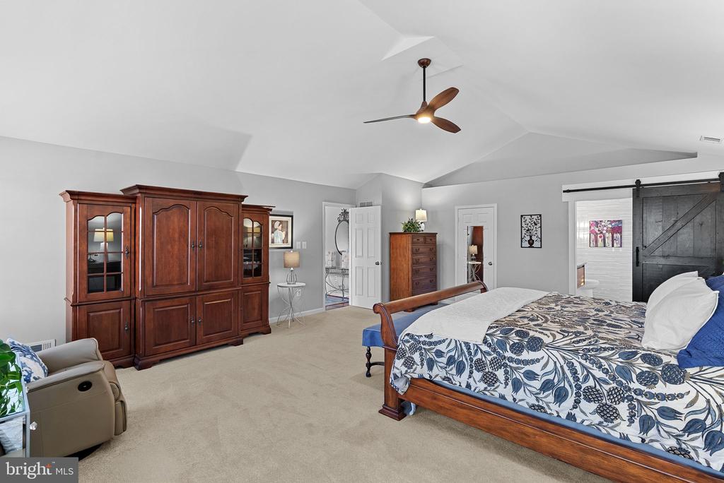 20340 ADVANTAGE COURT