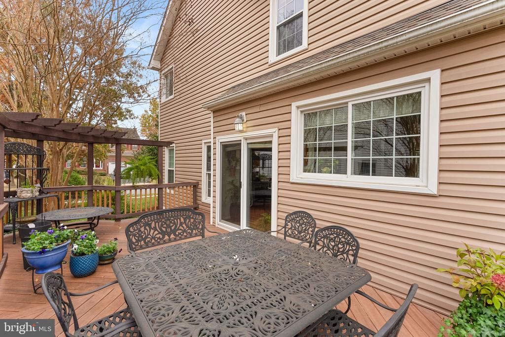 20340 ADVANTAGE COURT