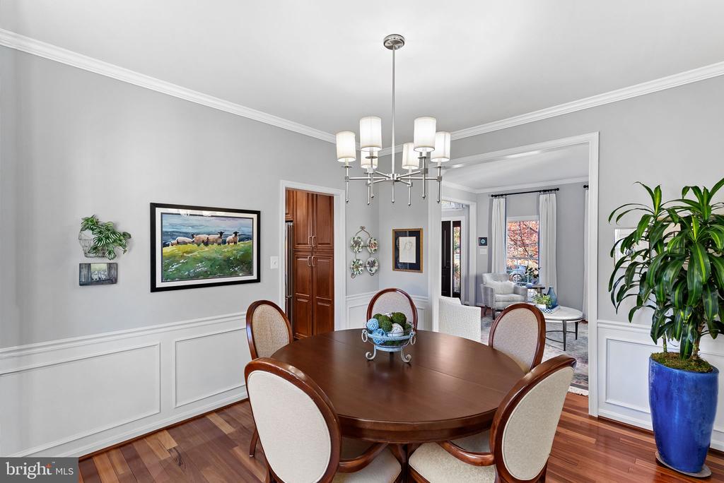 20340 ADVANTAGE COURT