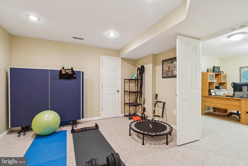 47660 PENNRUN WAY
