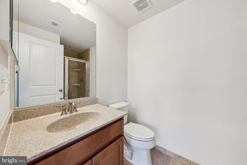 22613 NAUGATUCK SQUARE