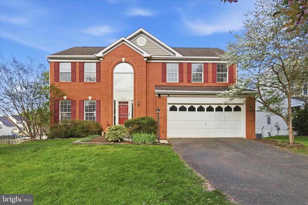 43104 STONECOTTAGE PLACE