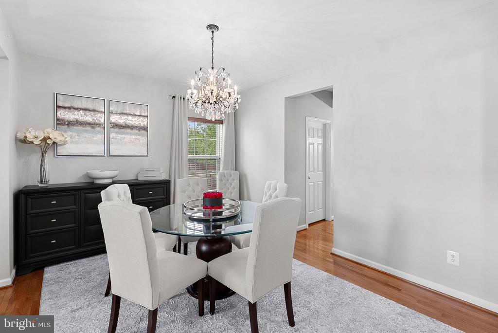 25478 KINSALE PLACE