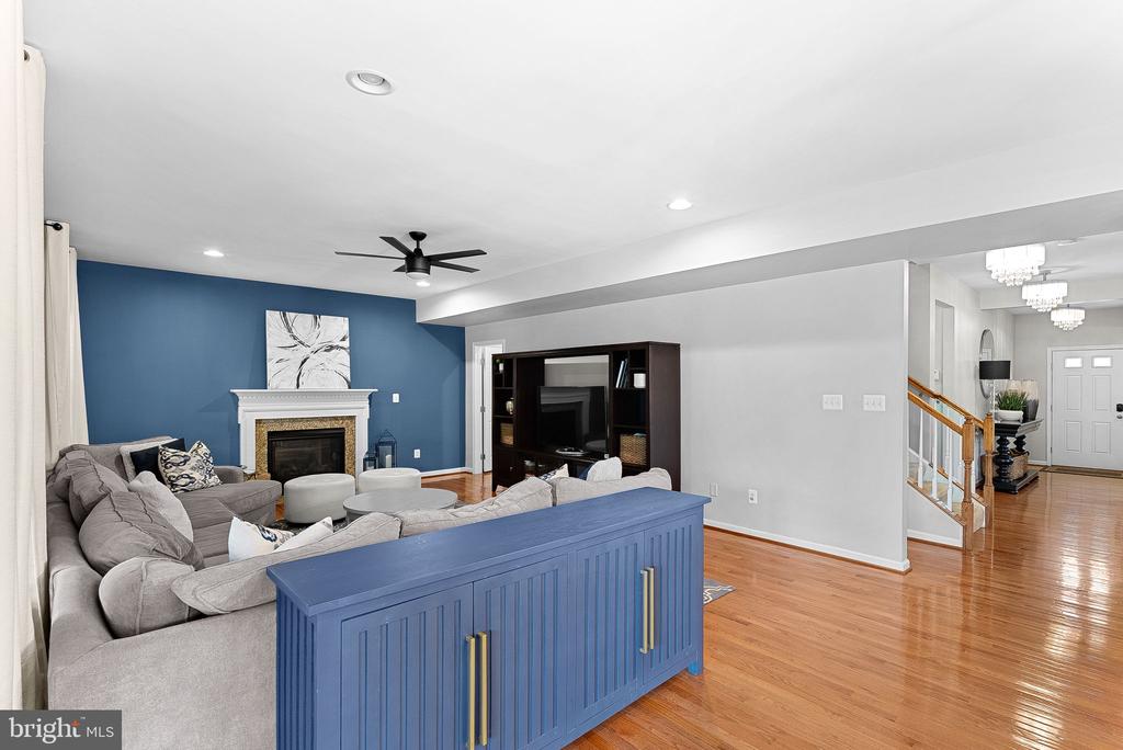 25478 KINSALE PLACE
