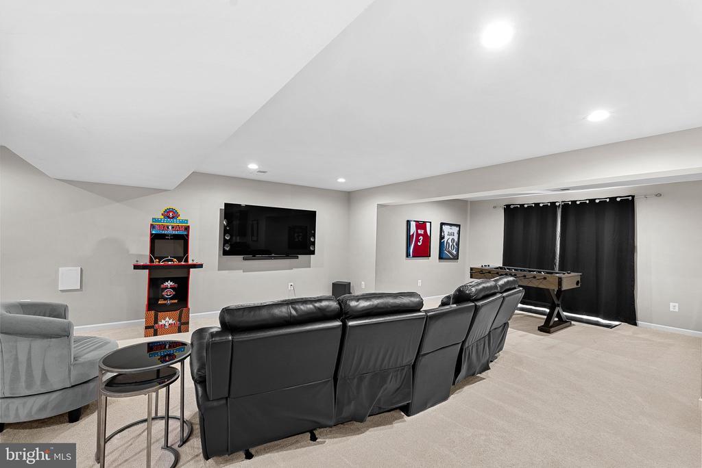 25478 KINSALE PLACE