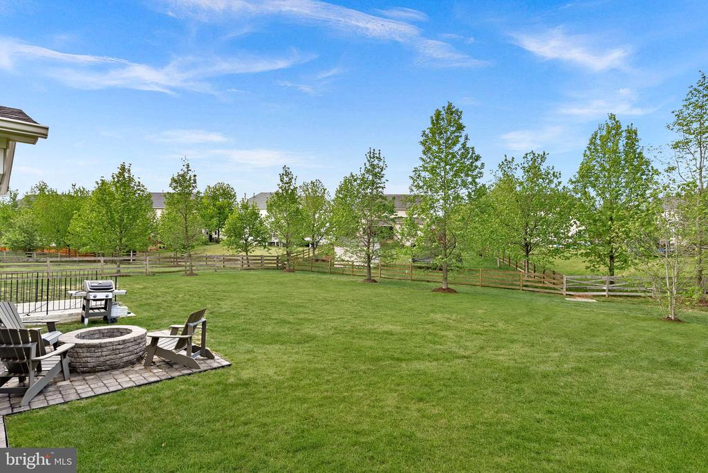 25478 KINSALE PLACE
