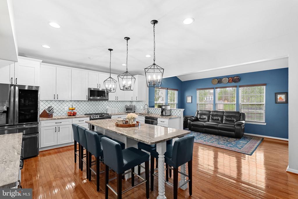 25478 KINSALE PLACE
