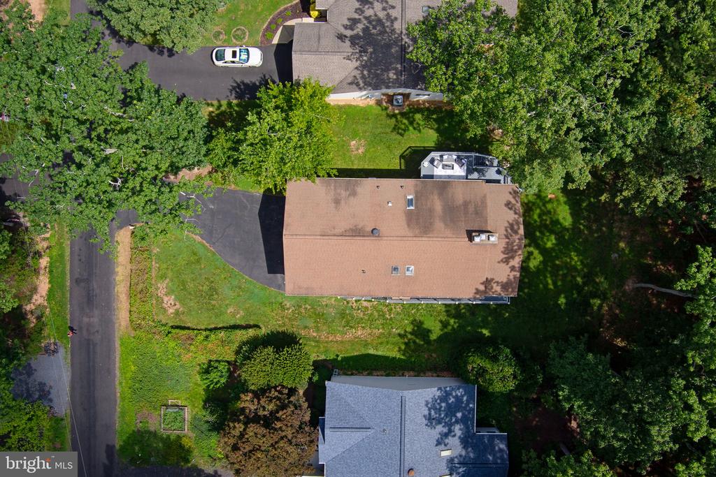 136 EAGLE COURT