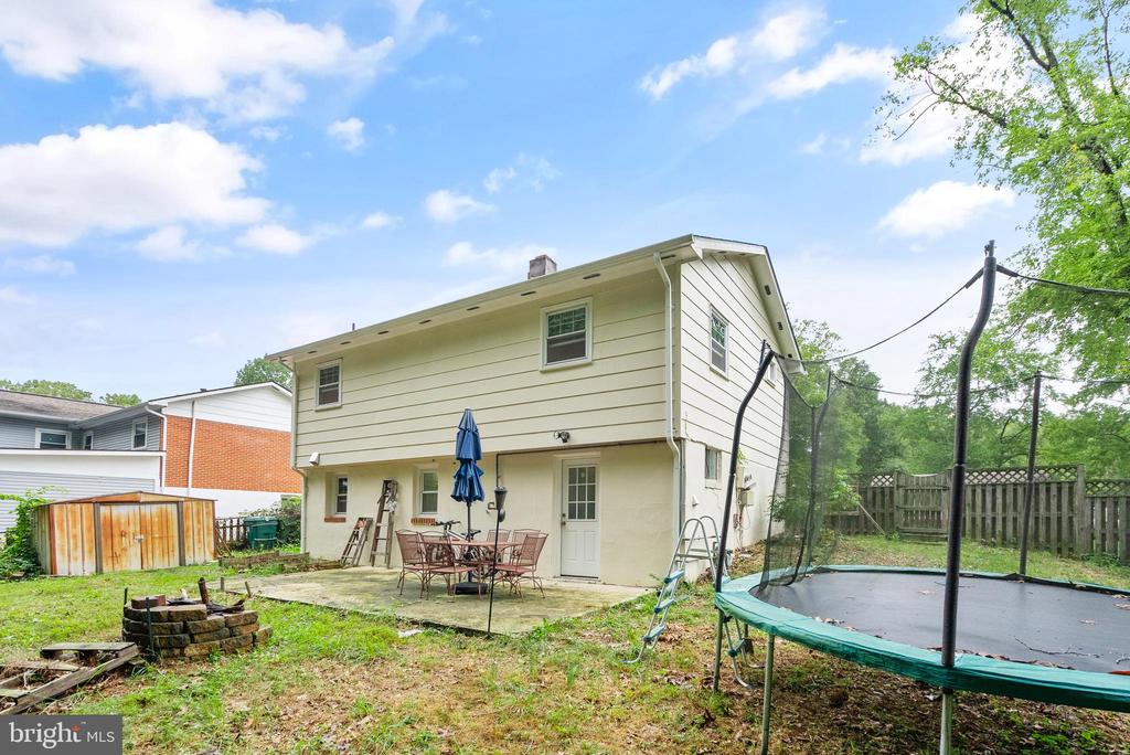 3617 FREEMONT PLACE