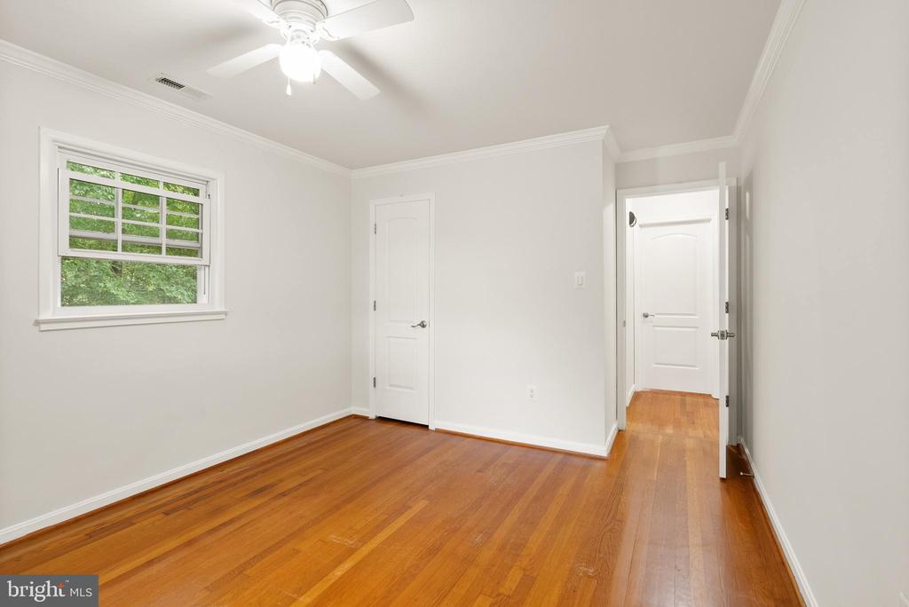 3617 FREEMONT PLACE