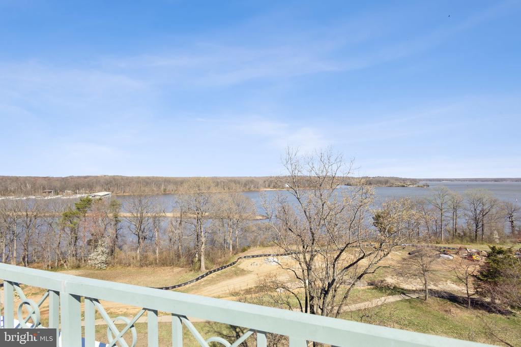 820 BELMONT BAY DRIVE Unit: 405