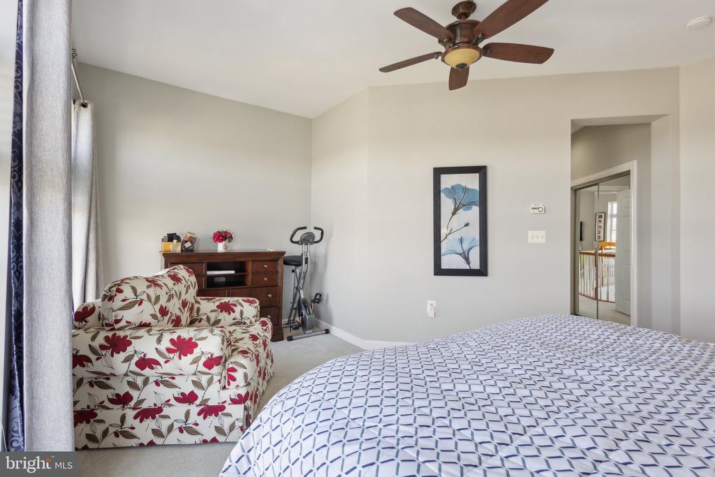820 BELMONT BAY DRIVE Unit: 405