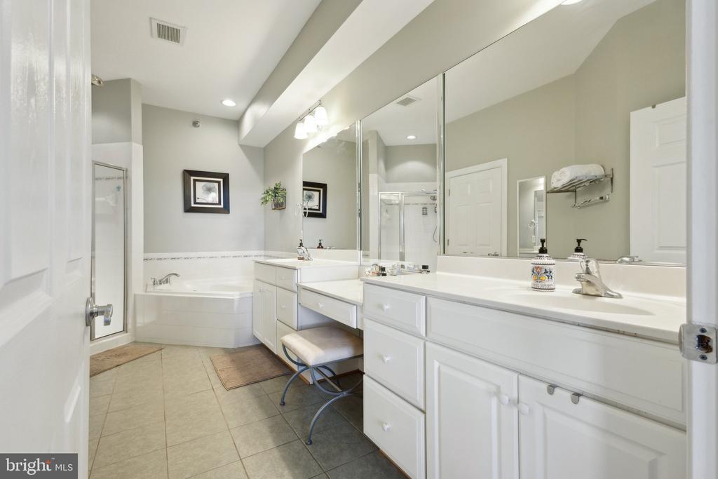 820 BELMONT BAY DRIVE Unit: 405
