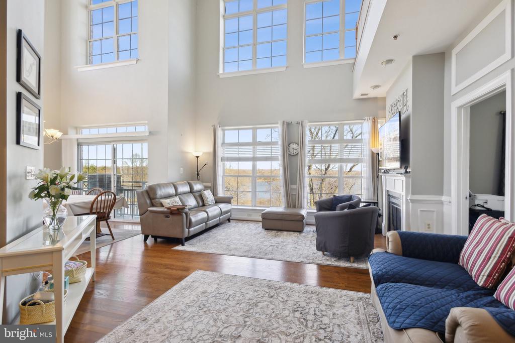 820 BELMONT BAY DRIVE Unit: 405