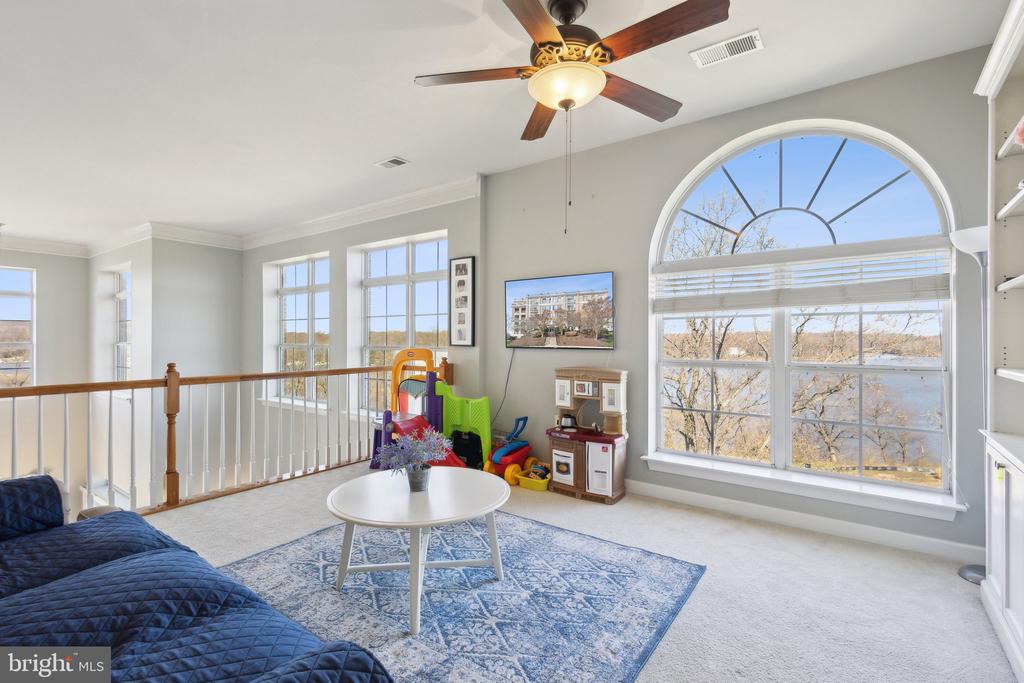 820 BELMONT BAY DRIVE Unit: 405