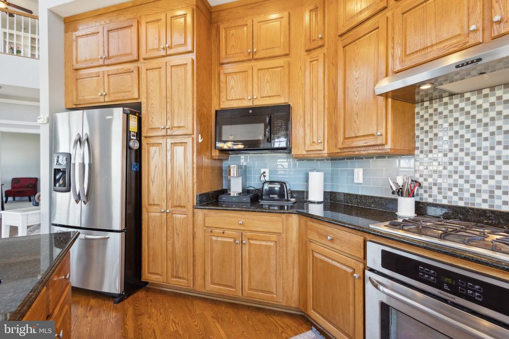 820 BELMONT BAY DRIVE Unit: 405