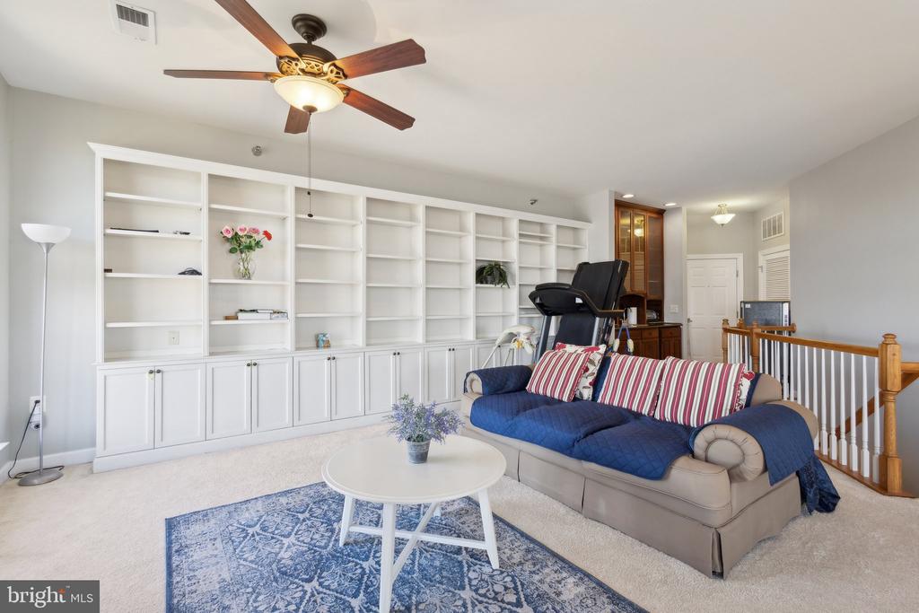 820 BELMONT BAY DRIVE Unit: 405