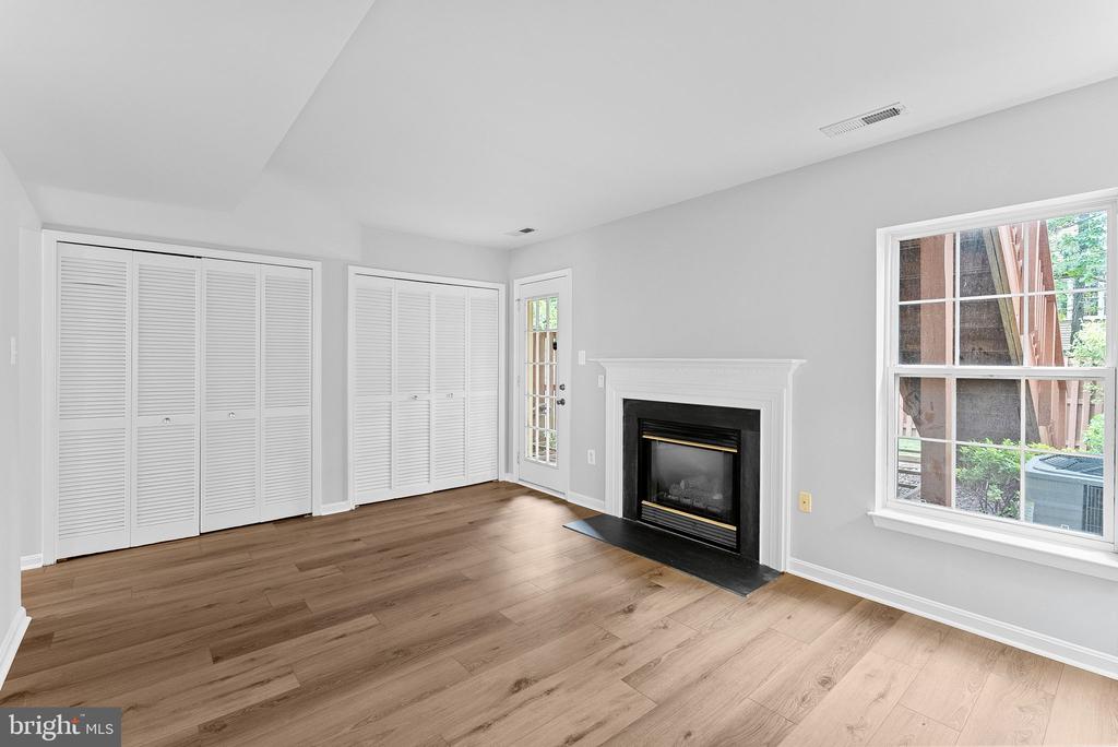 11054 CLOVERTREE COURT