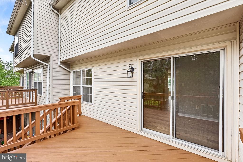 11054 CLOVERTREE COURT