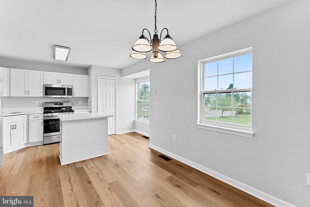 11054 CLOVERTREE COURT