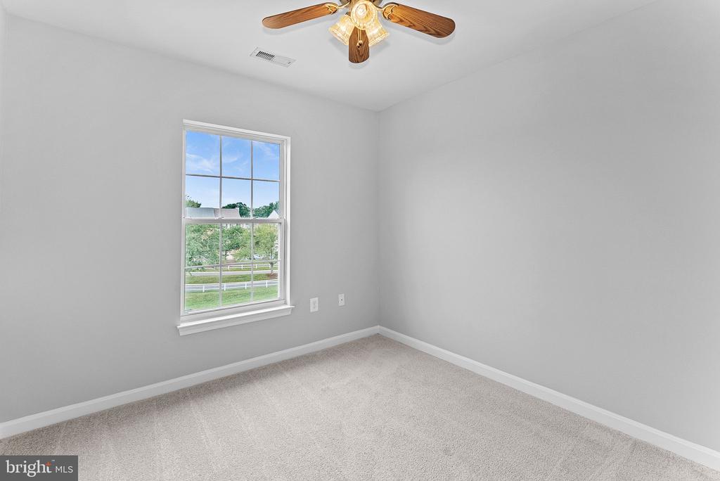 11054 CLOVERTREE COURT