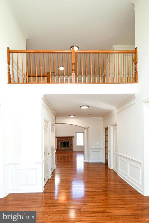 8368 HICKORY HOLLOW COURT
