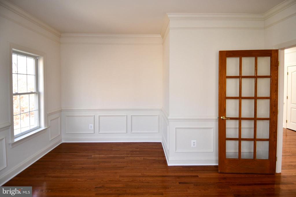 8368 HICKORY HOLLOW COURT