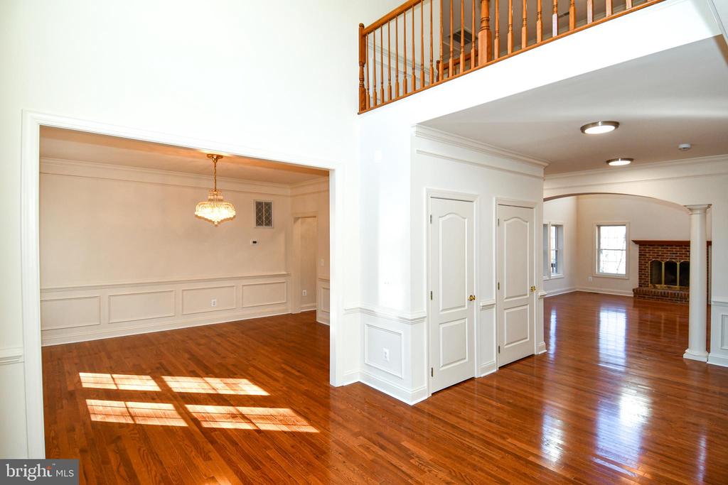 8368 HICKORY HOLLOW COURT