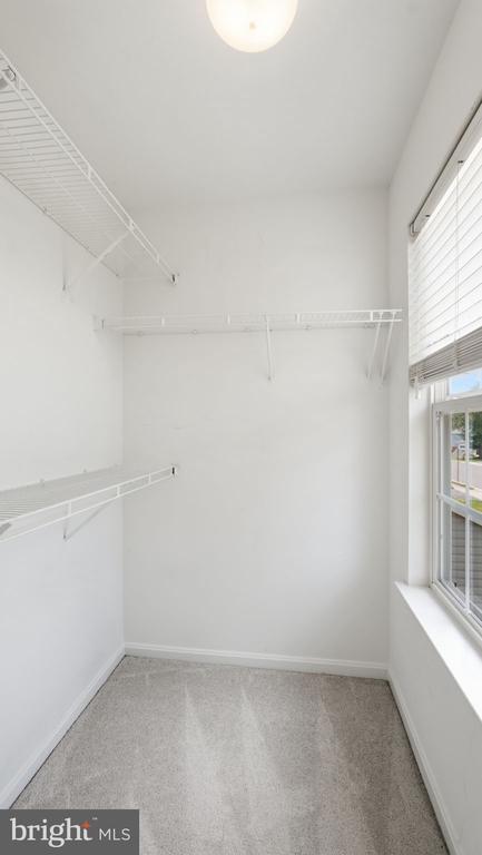 5717 RHODE ISLAND DRIVE