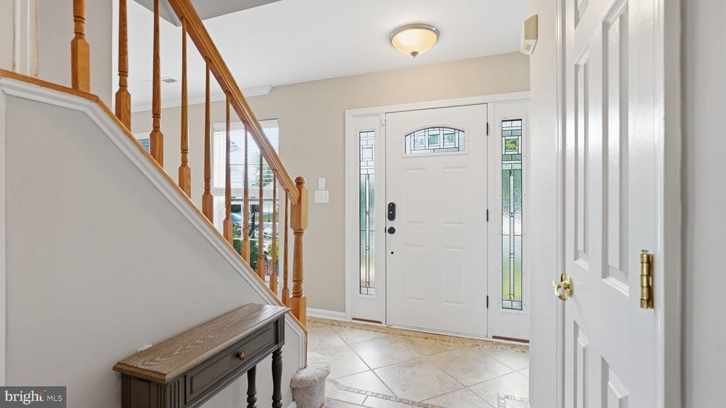 5717 RHODE ISLAND DRIVE