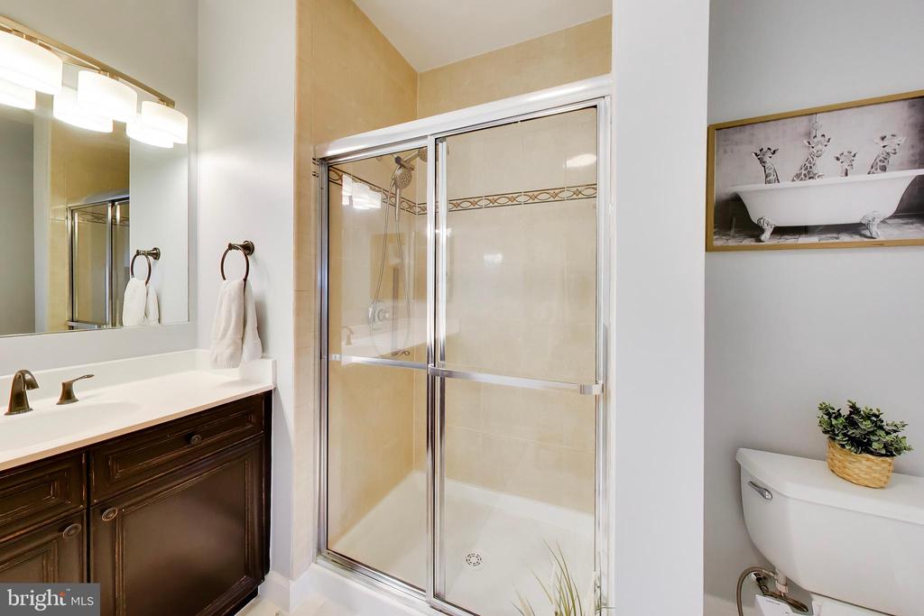 440 BELMONT BAY DRIVE Unit: 410