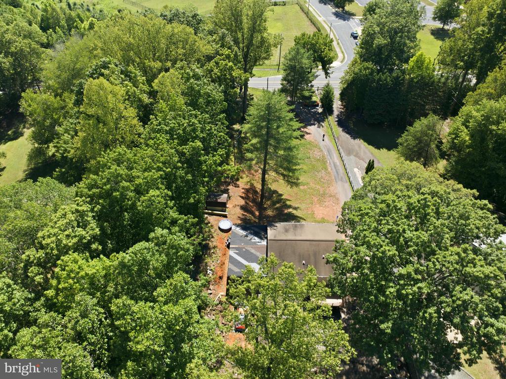2080 MOUNTAIN VIEW ROAD