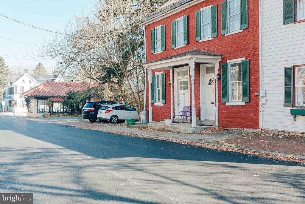109 N PRINCESS STREET