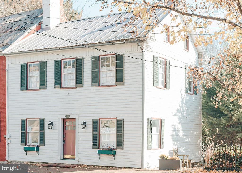 109 N PRINCESS STREET
