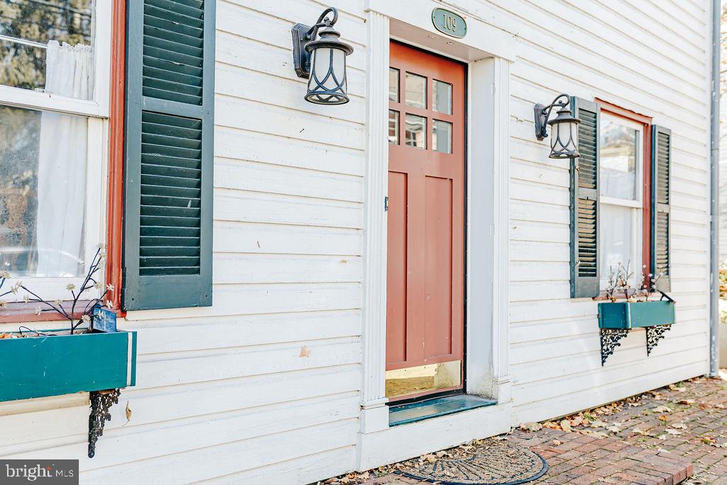 109 N PRINCESS STREET