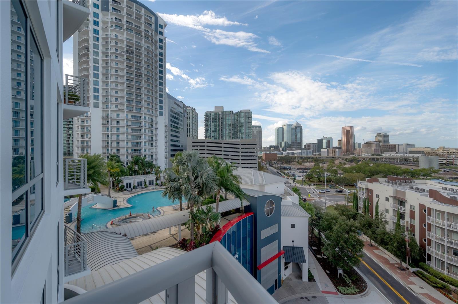 1209 E CUMBERLAND AVE #804