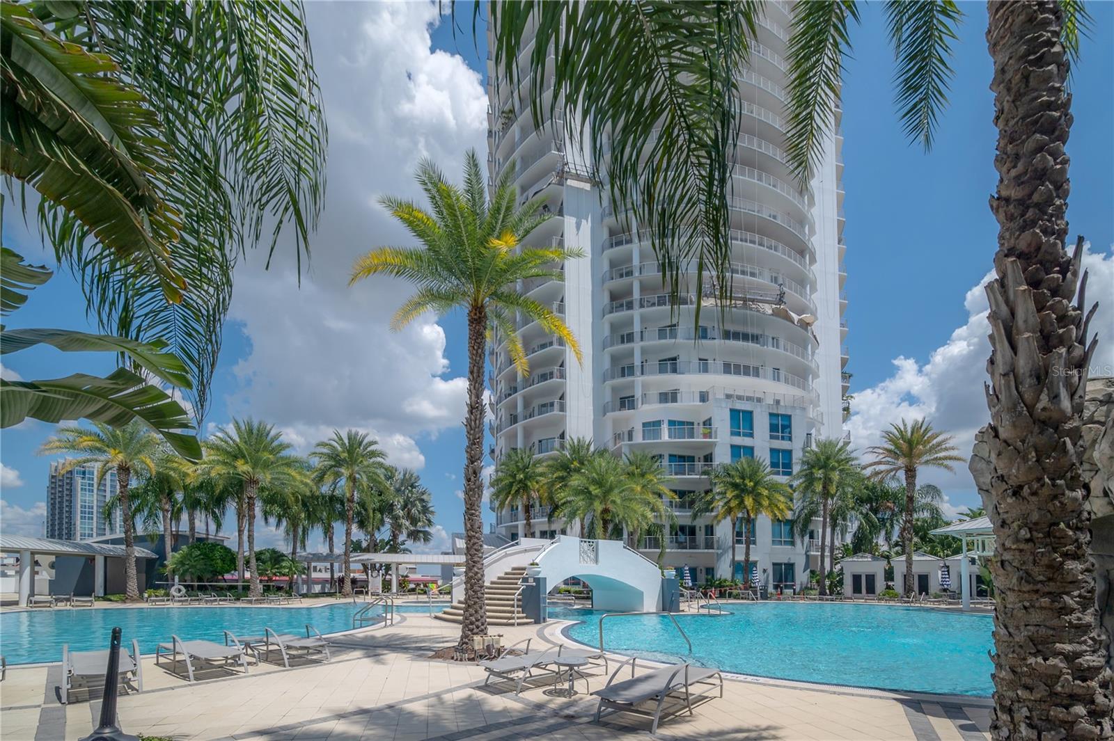 1209 E CUMBERLAND AVE #804