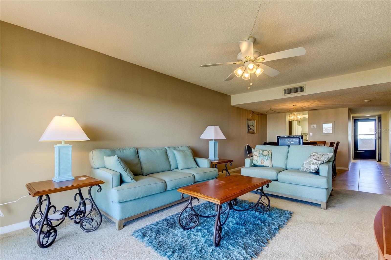 7050 SUNSET DR S #806