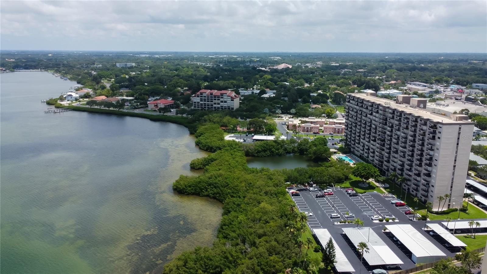 7050 SUNSET DR S #806