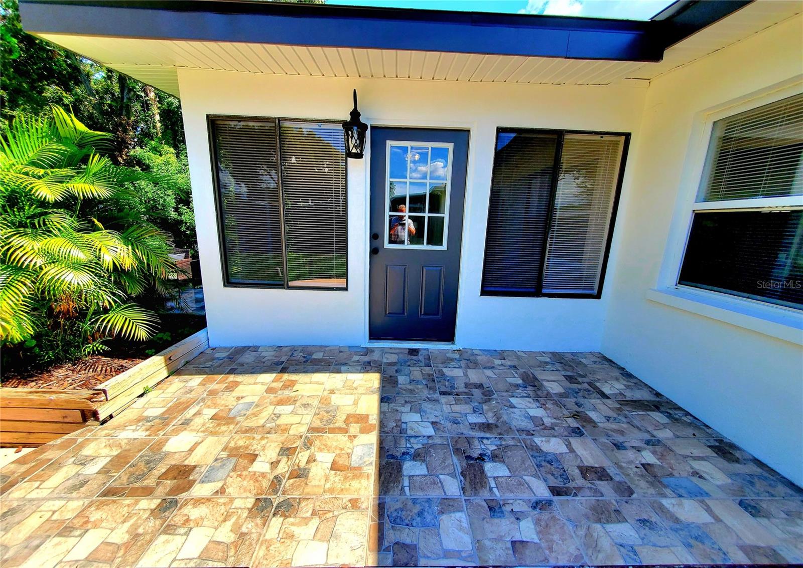 1373 FAIRFAX RD