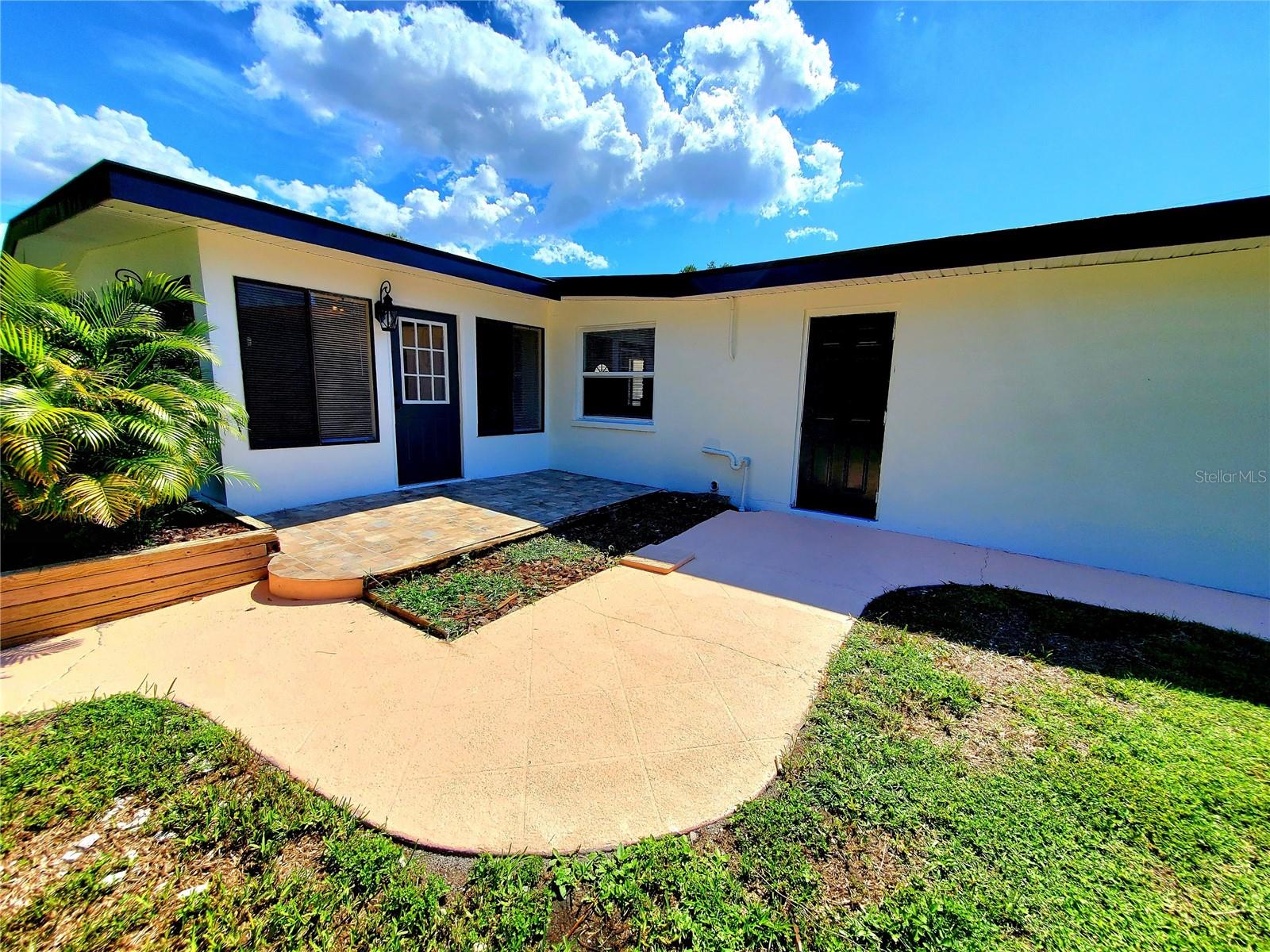1373 FAIRFAX RD