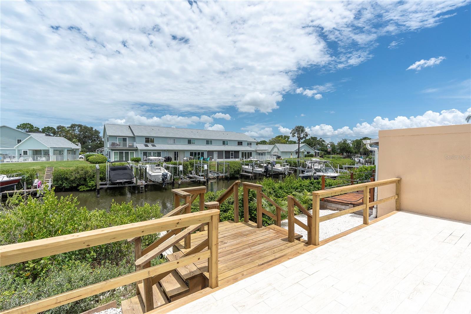 14623 LORIDAWN DR #11