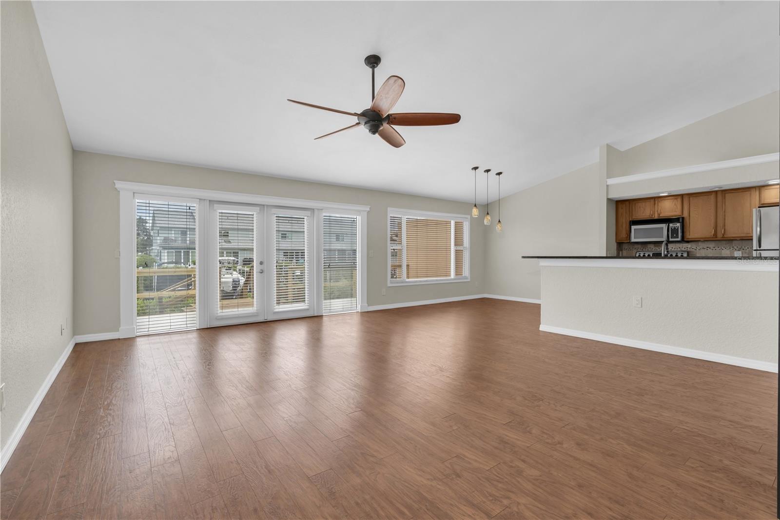 14623 LORIDAWN DR #11