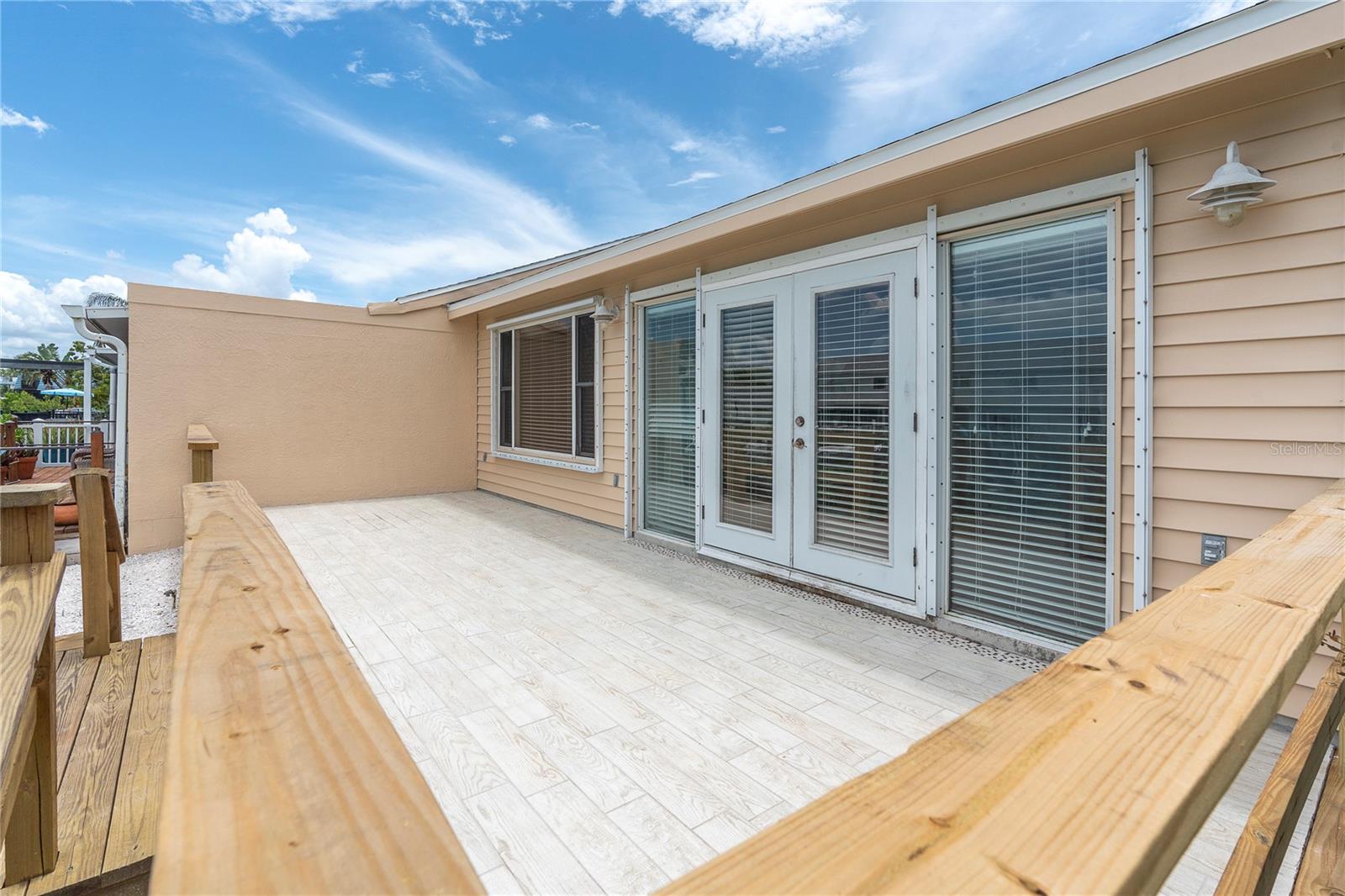 14623 LORIDAWN DR #11