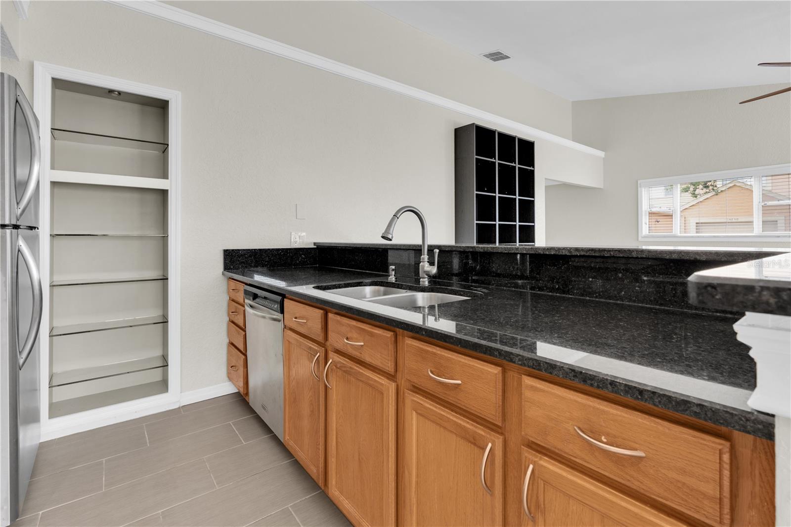 14623 LORIDAWN DR #11