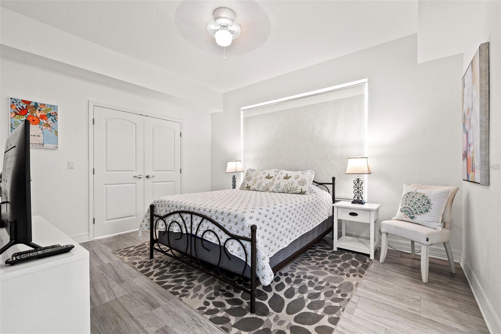 706 BAYWAY BLVD #301