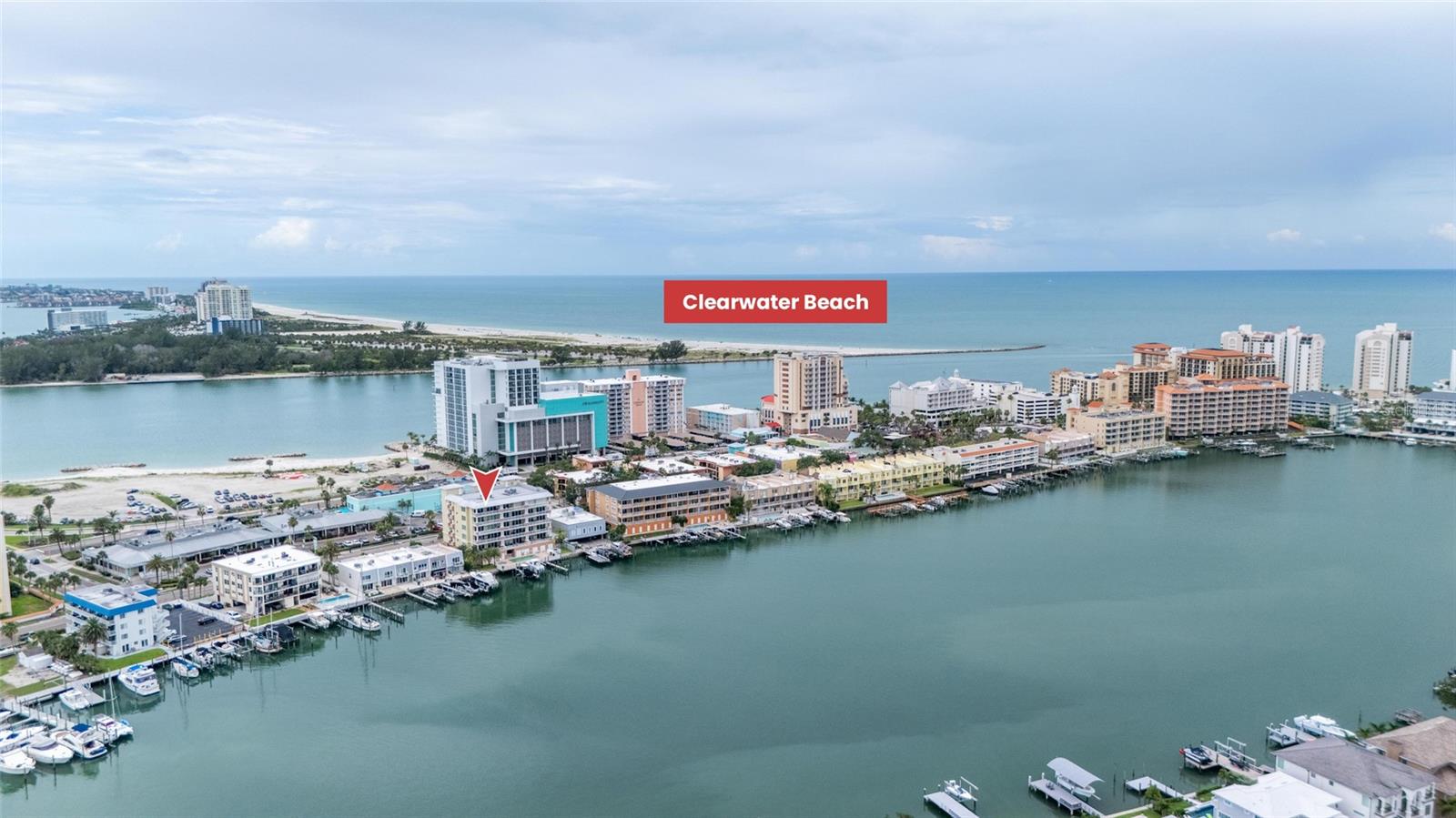 706 BAYWAY BLVD #301