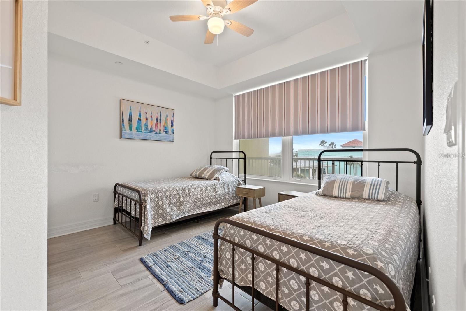 706 BAYWAY BLVD #301