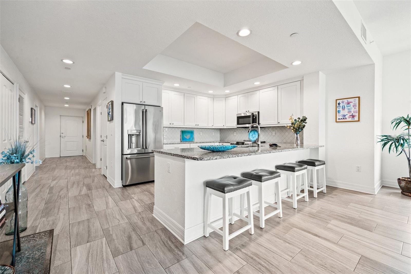 706 BAYWAY BLVD #301