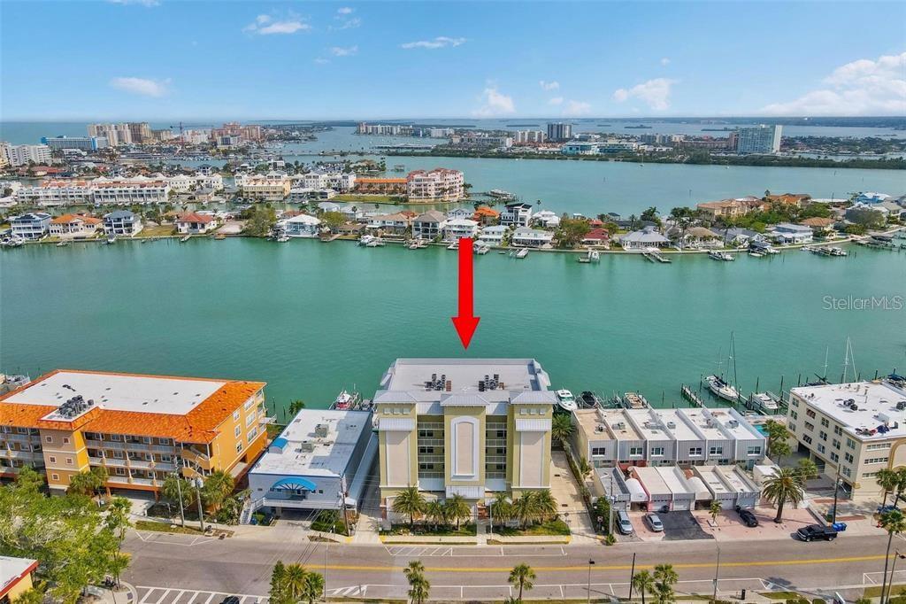 706 BAYWAY BLVD #301